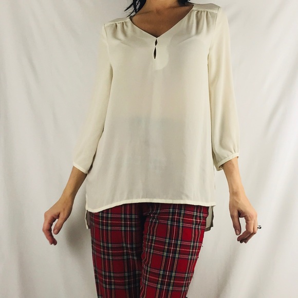 H&M Tops - H&M v-neck blouse with shirred detail by shoulders